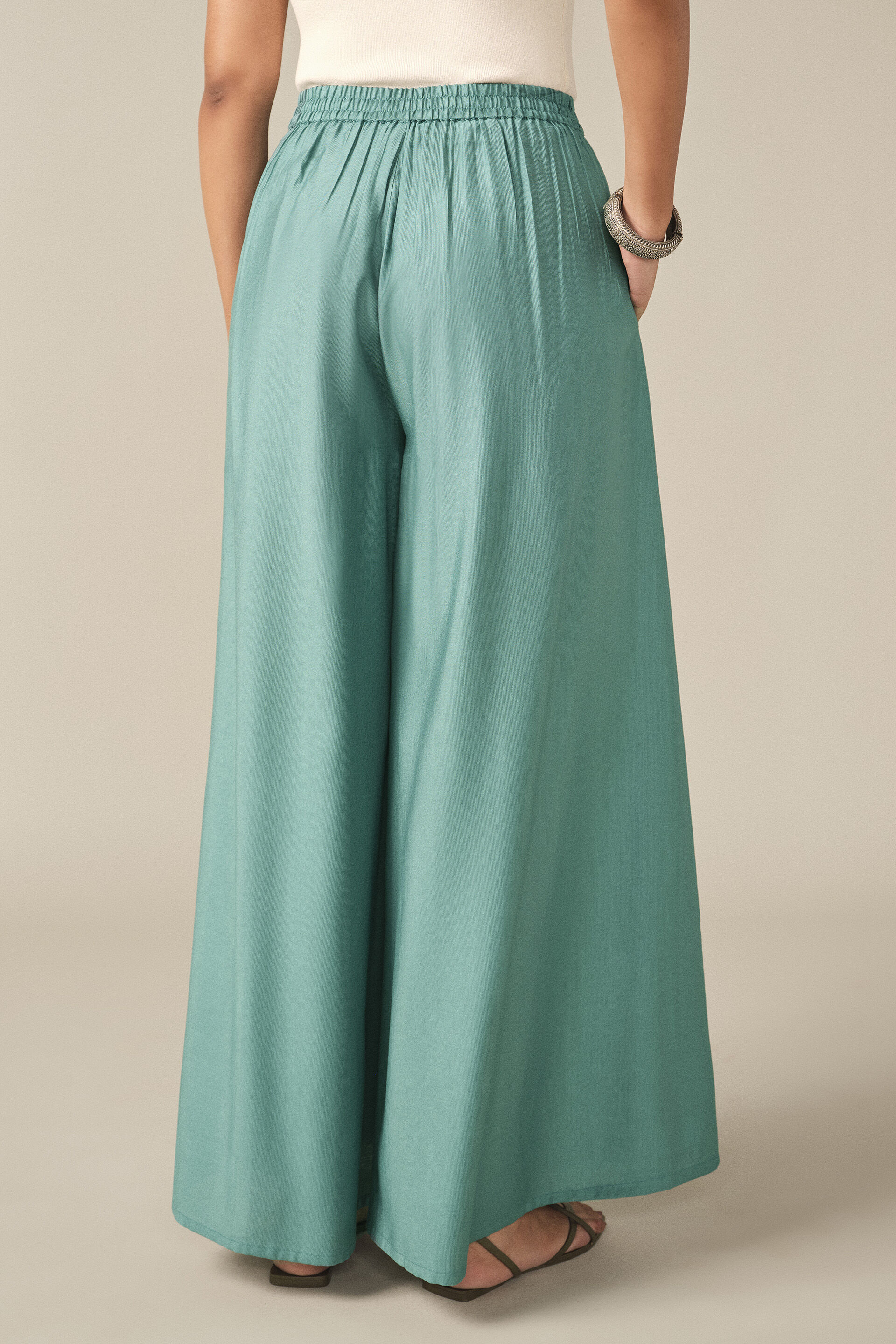 Wide-leg Pants in Teal, Teal, image 4